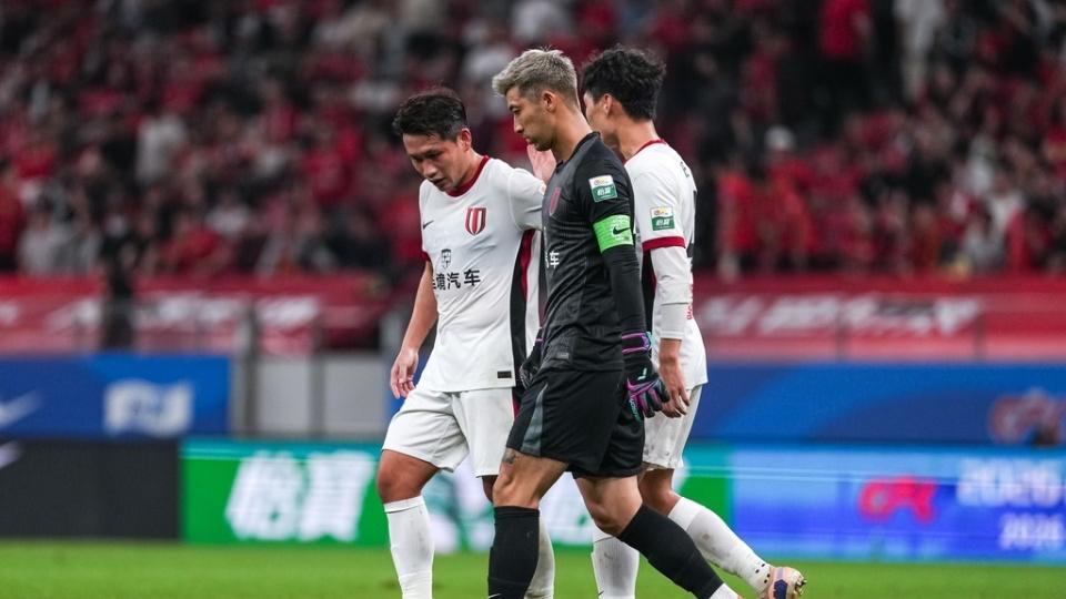 浪费第5个中超冠军点 蓉城0-3遭海港双杀 3轮不胜 王子铭3失良机