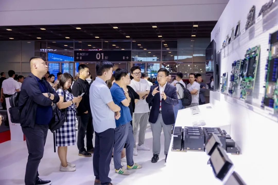 智博会｜AI产业的下一场硬仗：谁能更高效地提升Token效率