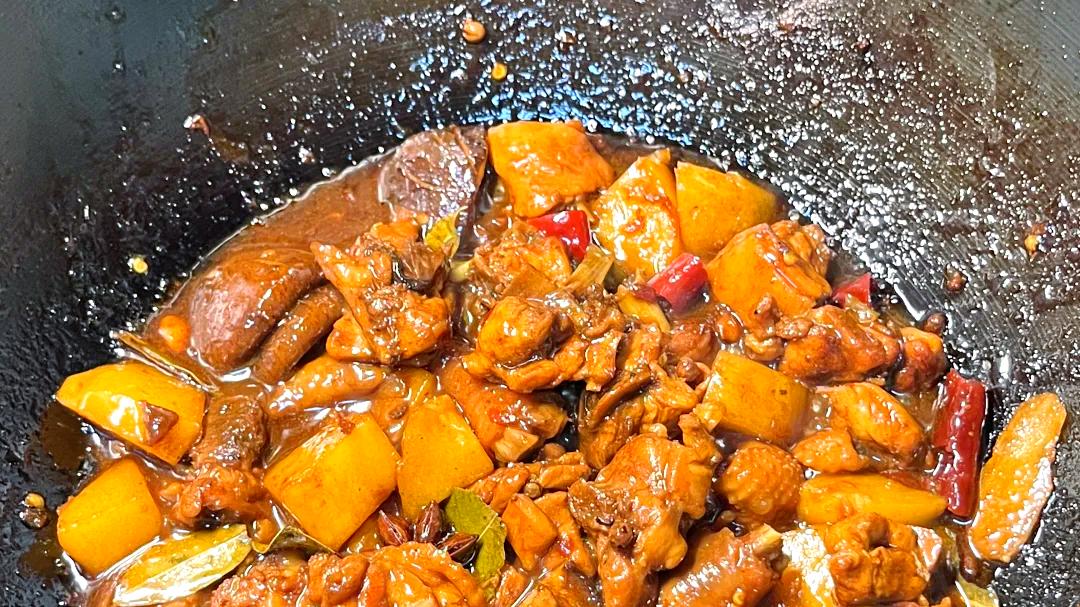 年夜饭“必备”的6道“硬菜”，家家桌上都有，像全国统一定制！