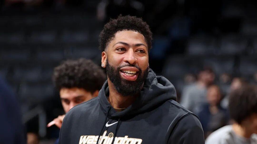 浓眉大吐苦水！撕开湖人温情假面，鹈鹕连个致敬短片都没！对奇才下“最后通牒”？