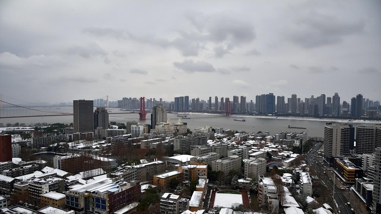 暴雪将至！河南湖北为何成本轮雨雪重灾区？