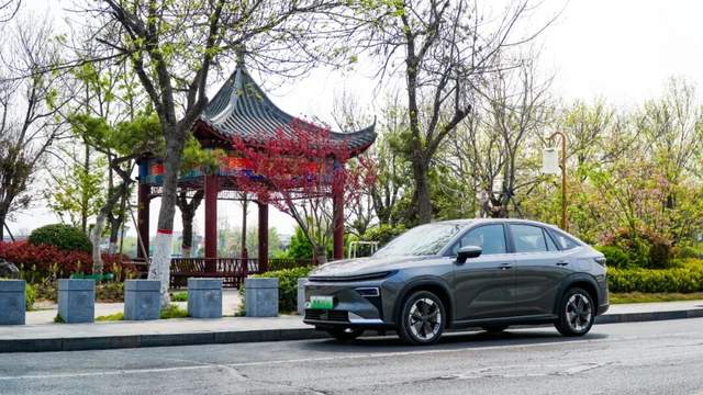 从神都到汴京，我开着国民车，找到了中国家庭的出行答案
