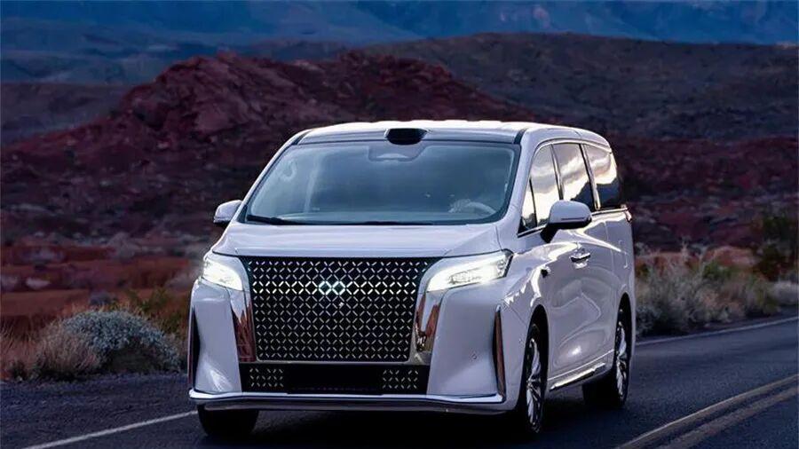 贾跃亭“桥梁”的另一头，连接着保定