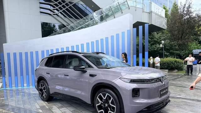 大五座纯电SUV起步13万多，当大众放下身段，能打过自主品牌吗？
