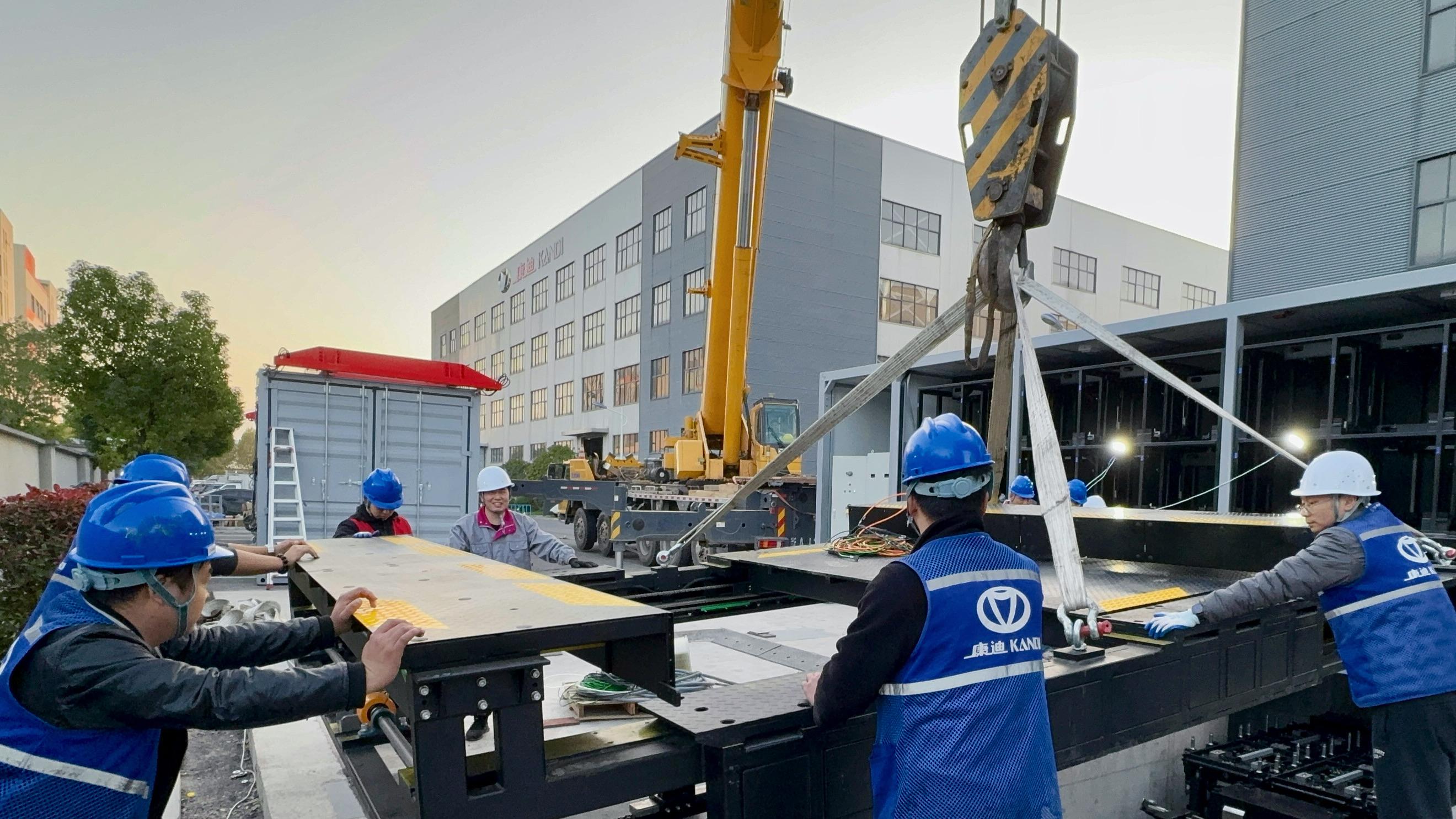 康迪科技战略合作宁德时代旗下时代骐骥 共推重卡换电规模化发展