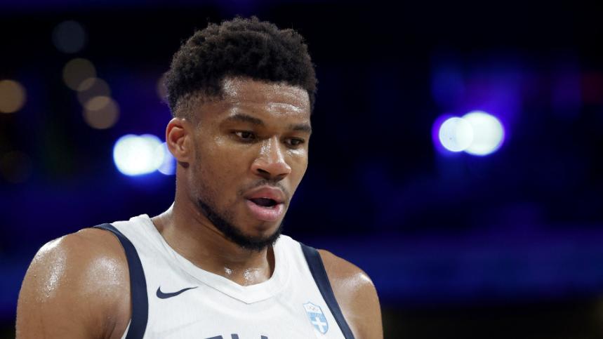 火箭明明缺控卫，为何交易截止日前按兵不动？