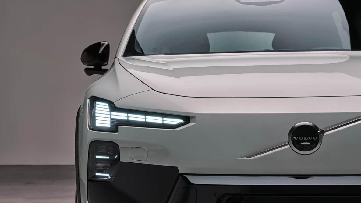 买音响送车？沃尔沃EX60配宝华韦健+20寸轮毂，但这个设计反人类