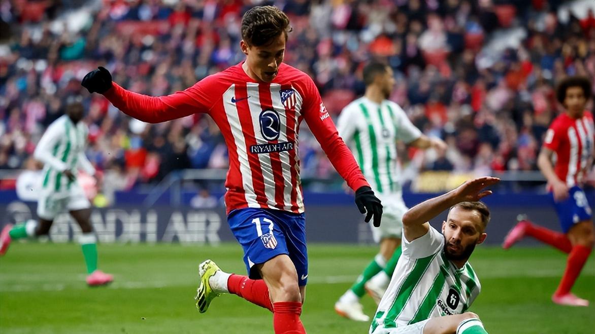 今日足球数据前瞻情报：2.5意杯西杯赛事前瞻