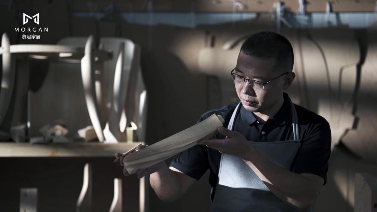 解密慕冠家居的智造密码：从双基地协同到五大品牌矩阵，中国高端家居的全球化实力样本