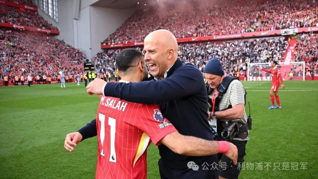 跟队记者：如何看待利物浦球迷对斯洛特的不满？