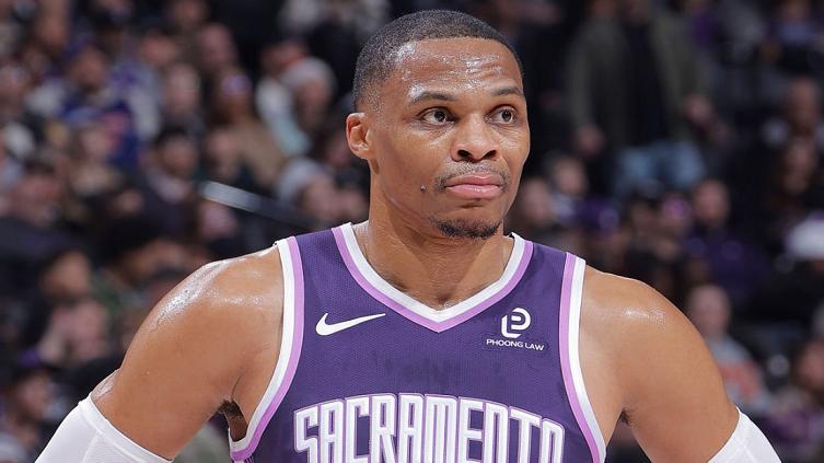 22+23+26！三分命中率生涯新高！这么打下去，威少也能超越奥尼尔