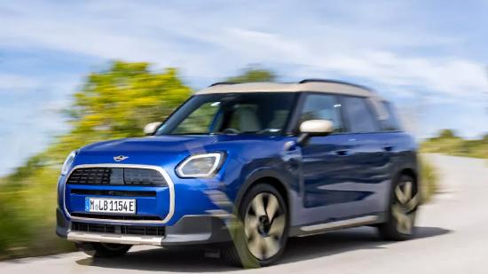 续航更长 2026款MINI COUNTRYMAN E官图发布