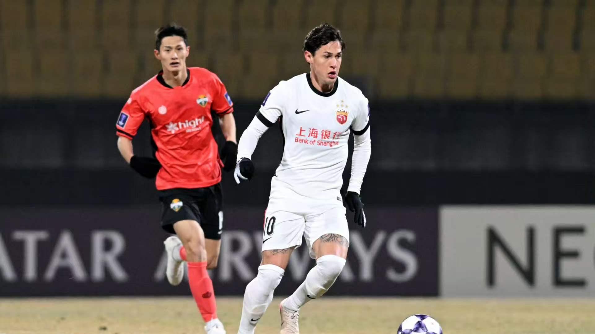 点赞中超冠军，海港为中超争光：让对手创耻辱纪录，主帅即将下课