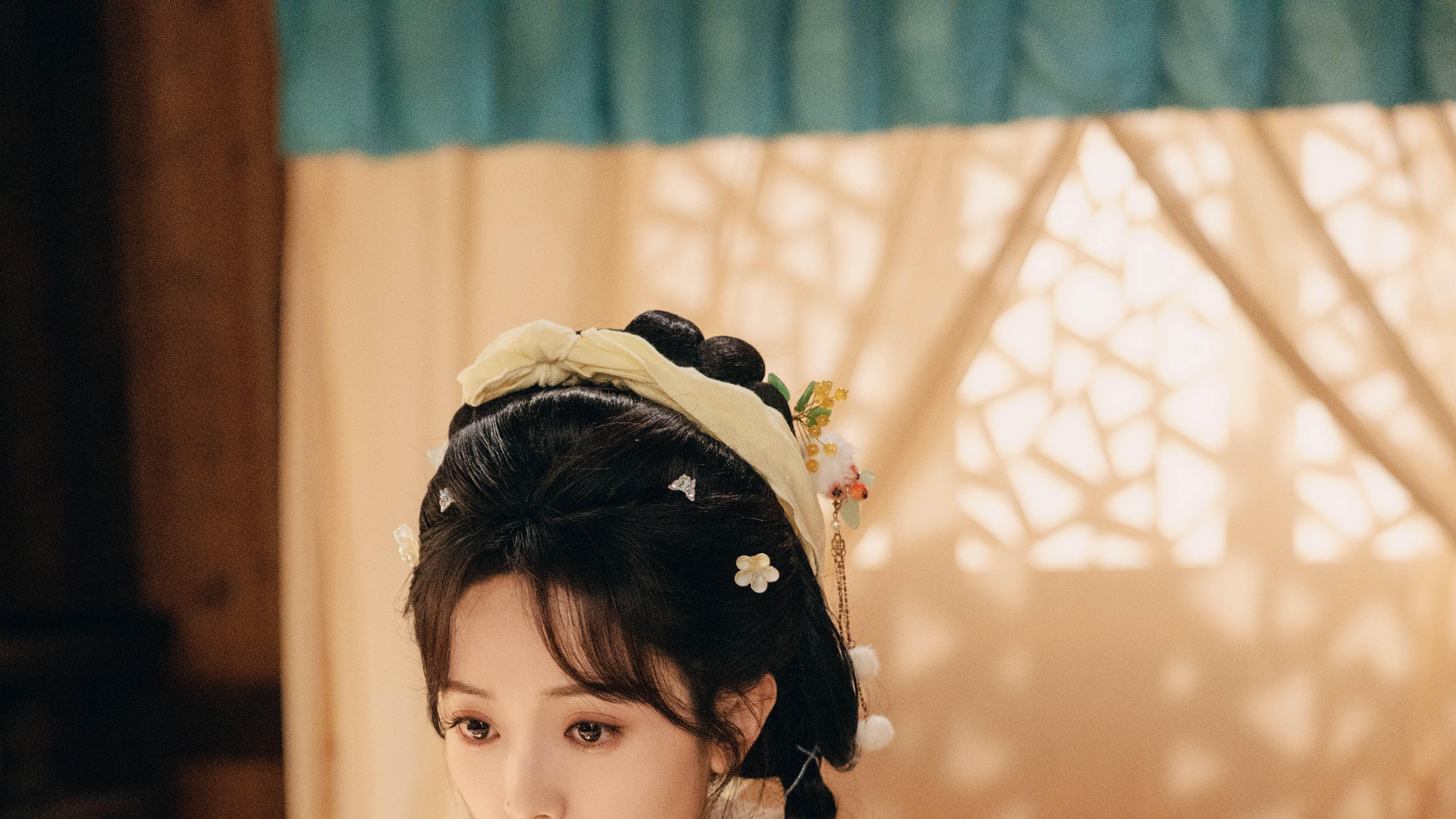 王路晴新剧《灾年逆袭》红果开播 多榜飙升