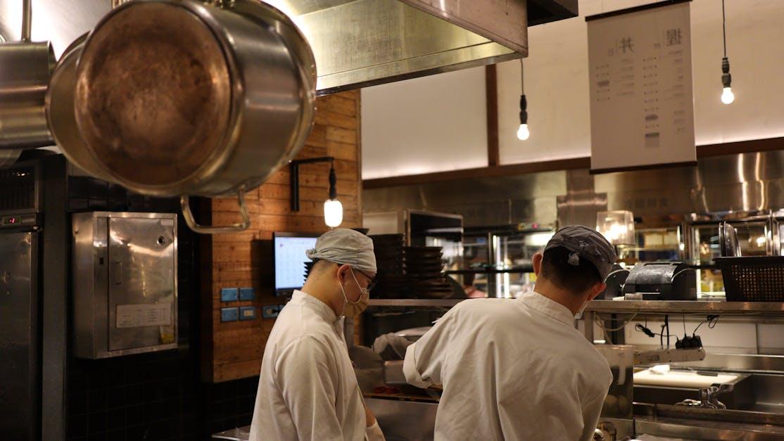 厨房里的安全防线：三步实操教你从源头锁定真有机八角