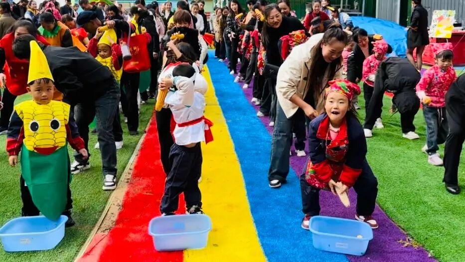 幼儿园一天中如何合理安排户外活动时长？