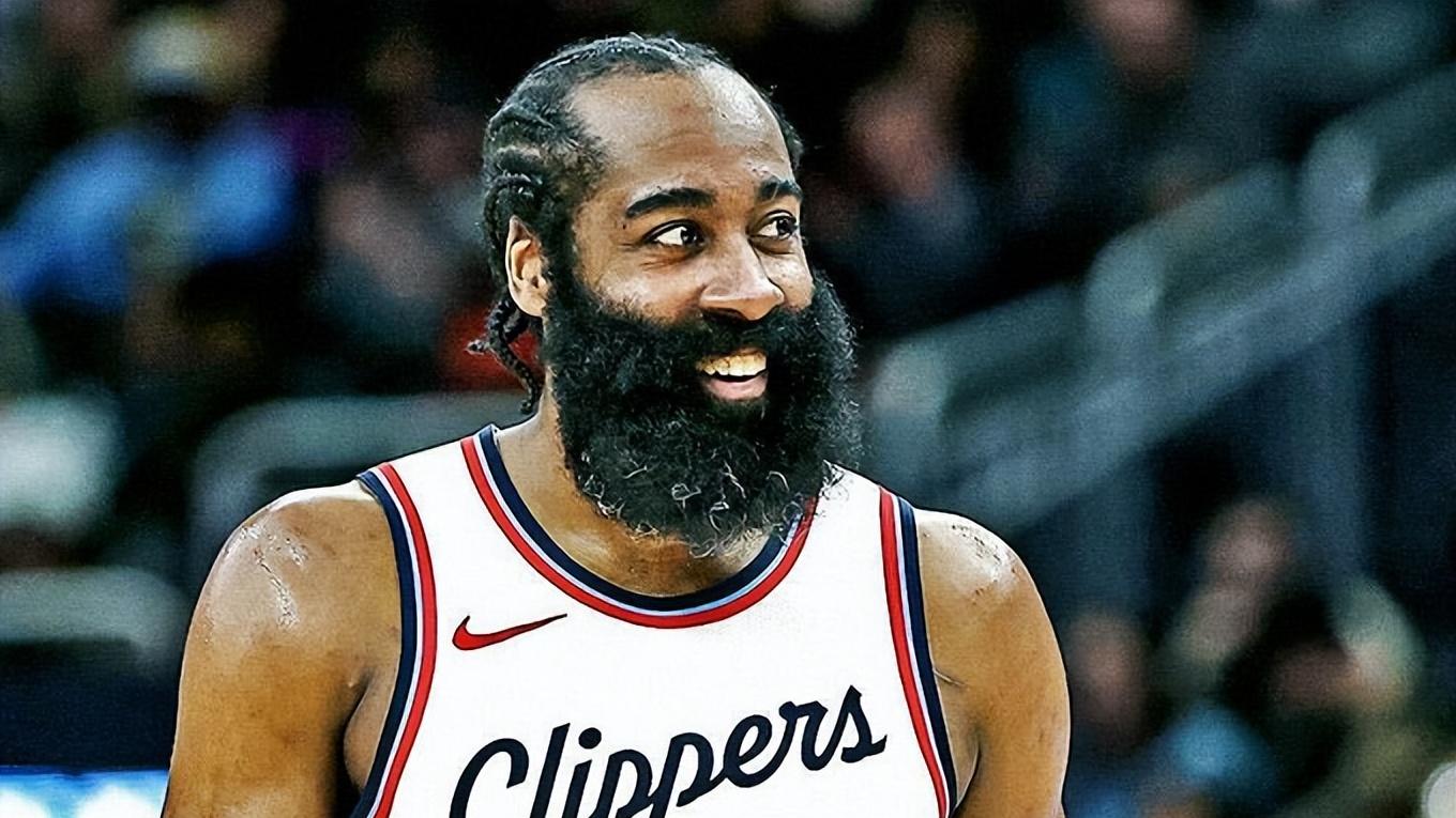 12战10胜！联盟第1！快船超级崛起，小卡迎来新里程碑