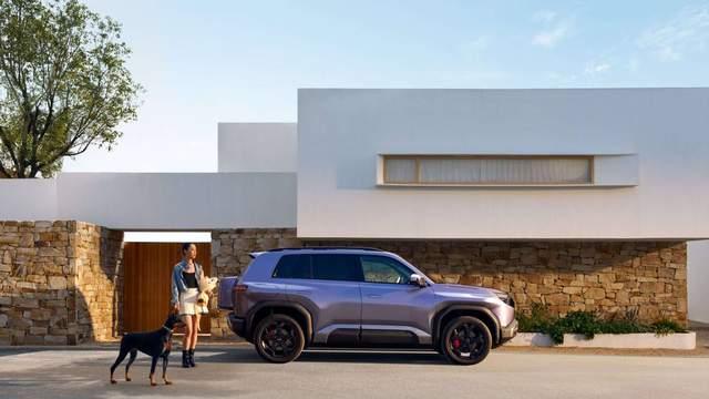 赶上加油速度：方程豹钛3闪充版上市，5分钟充电，15万起