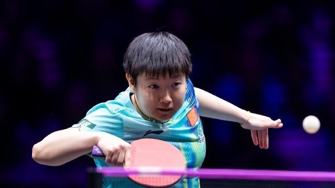 周雨：孙颖莎亚洲杯新加坡大满贯连续夺冠 没休息很累输给蒯曼很正常