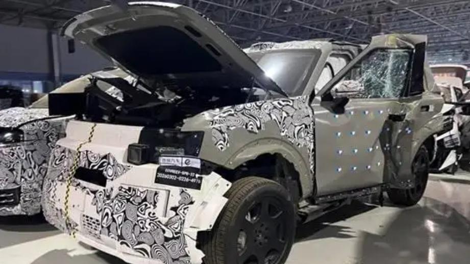 奇瑞捷豹路虎"神行者"品牌首款车型曝光，3月31日发布