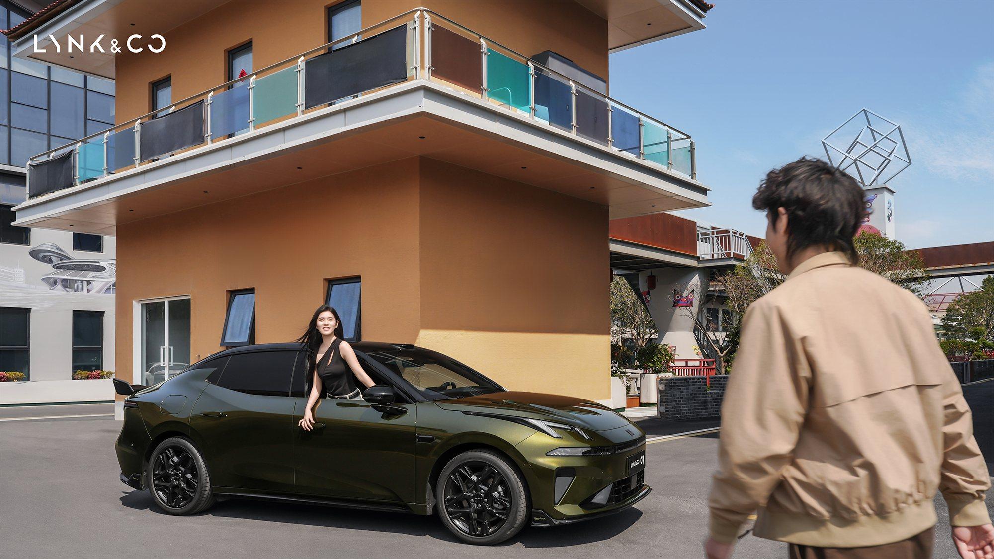 通勤智驾到底是炫技还是实用？领克07 EM-P给出了新答案