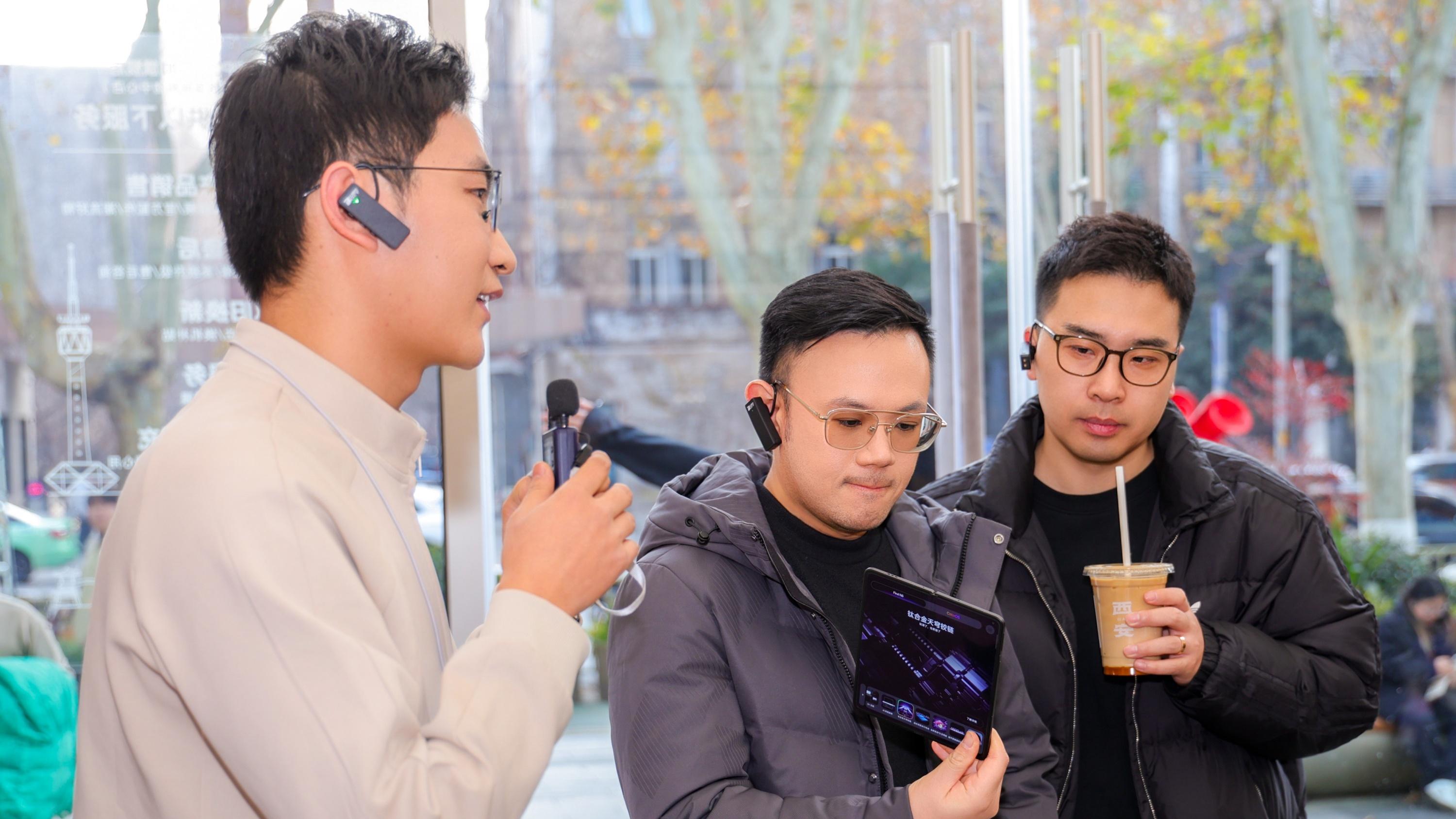 外交官点赞OPPO折叠屏！迭代新款更能打？