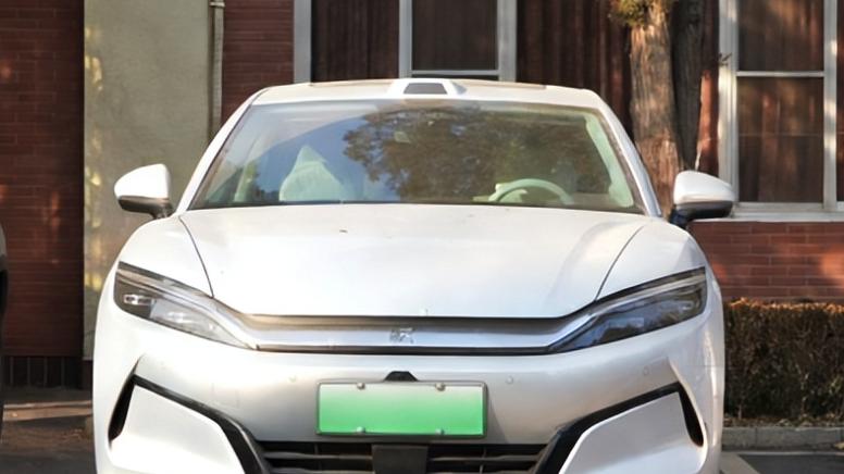 大学校园 “新标配”，比亚迪新能源凭什么打动老师