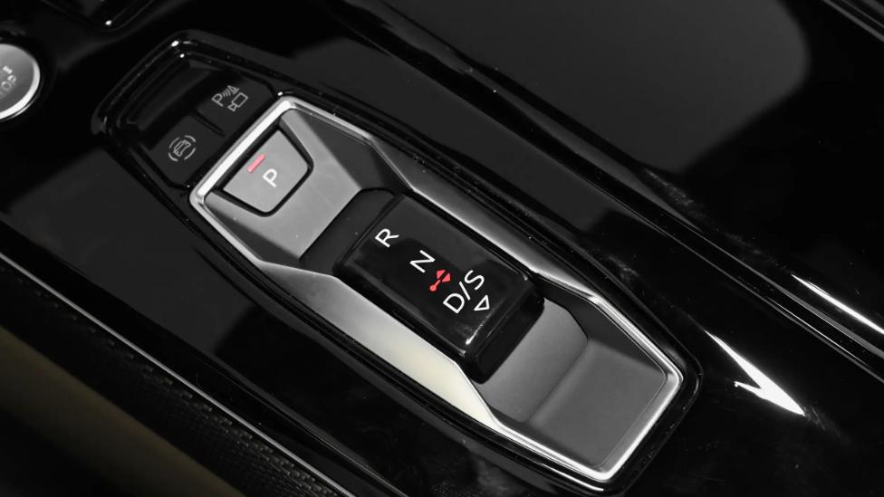 不仅有诚意定价，还有华为智驾助力，全新奥迪A6L确实能考虑