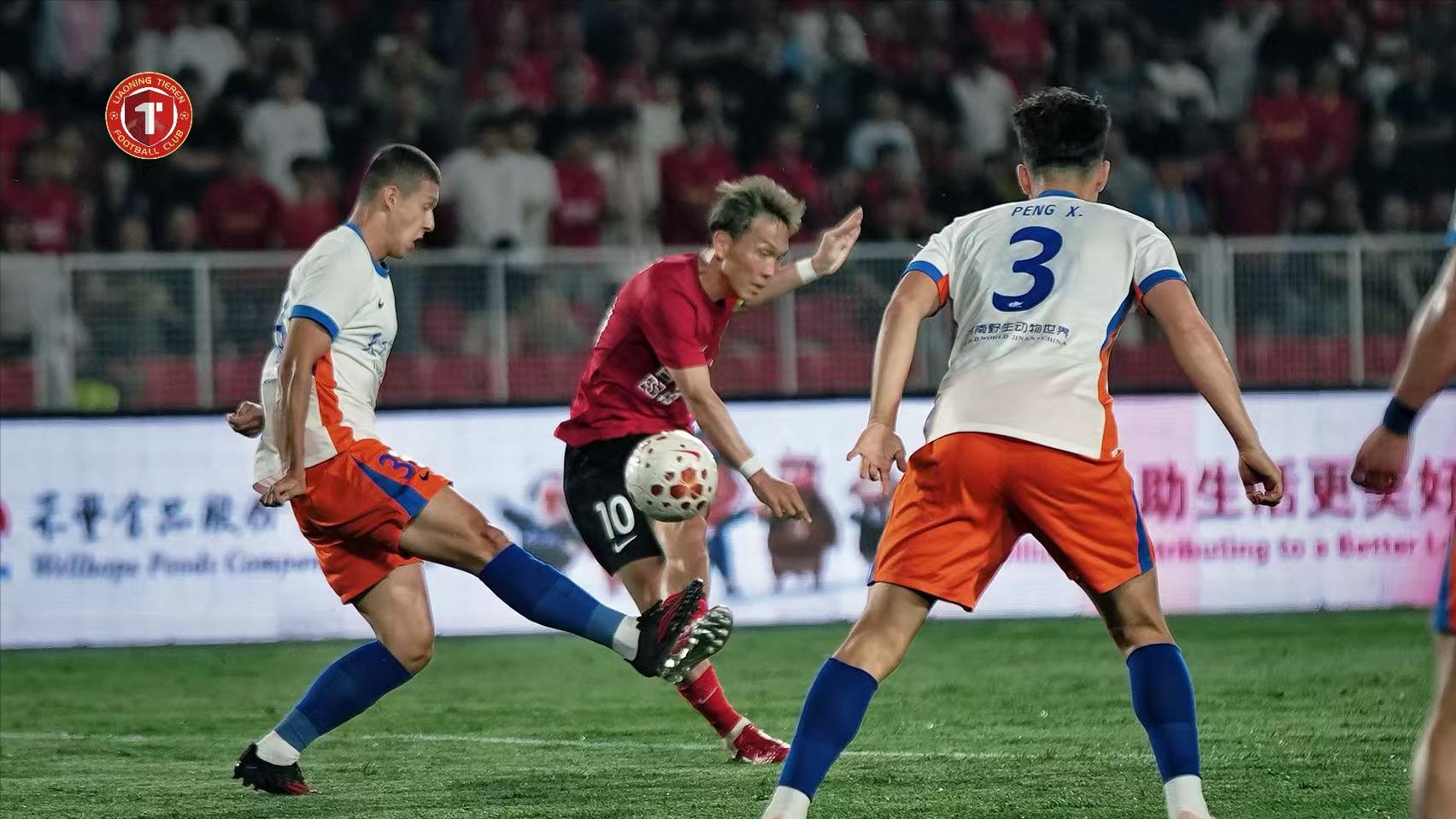 5-1！铁人3球员被圈起来，鲁媒：让泽卡刷数据，看看他们在干嘛