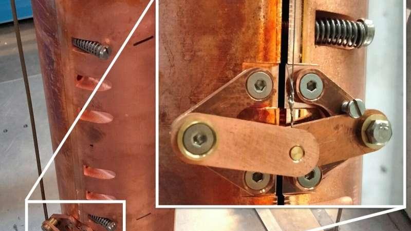 轴子：暗物质与时间对称性的双重钥匙