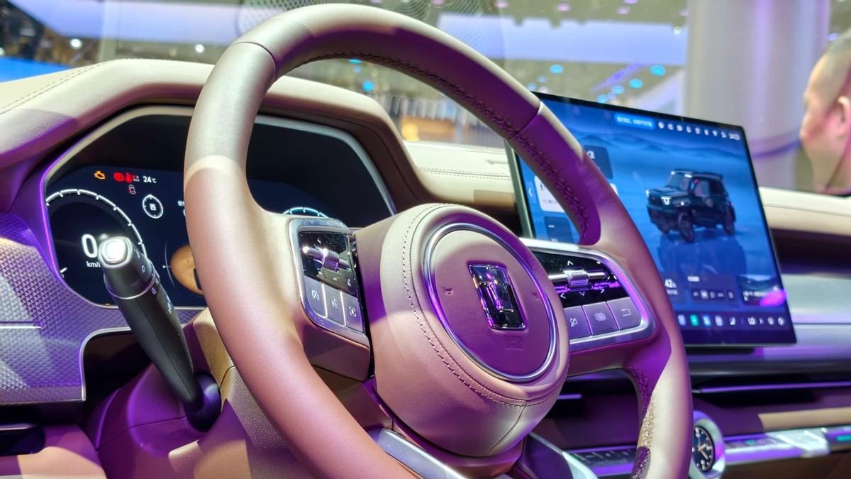 2026北京车展必看全新坦克700，全域豪华SUV新旗舰现场看