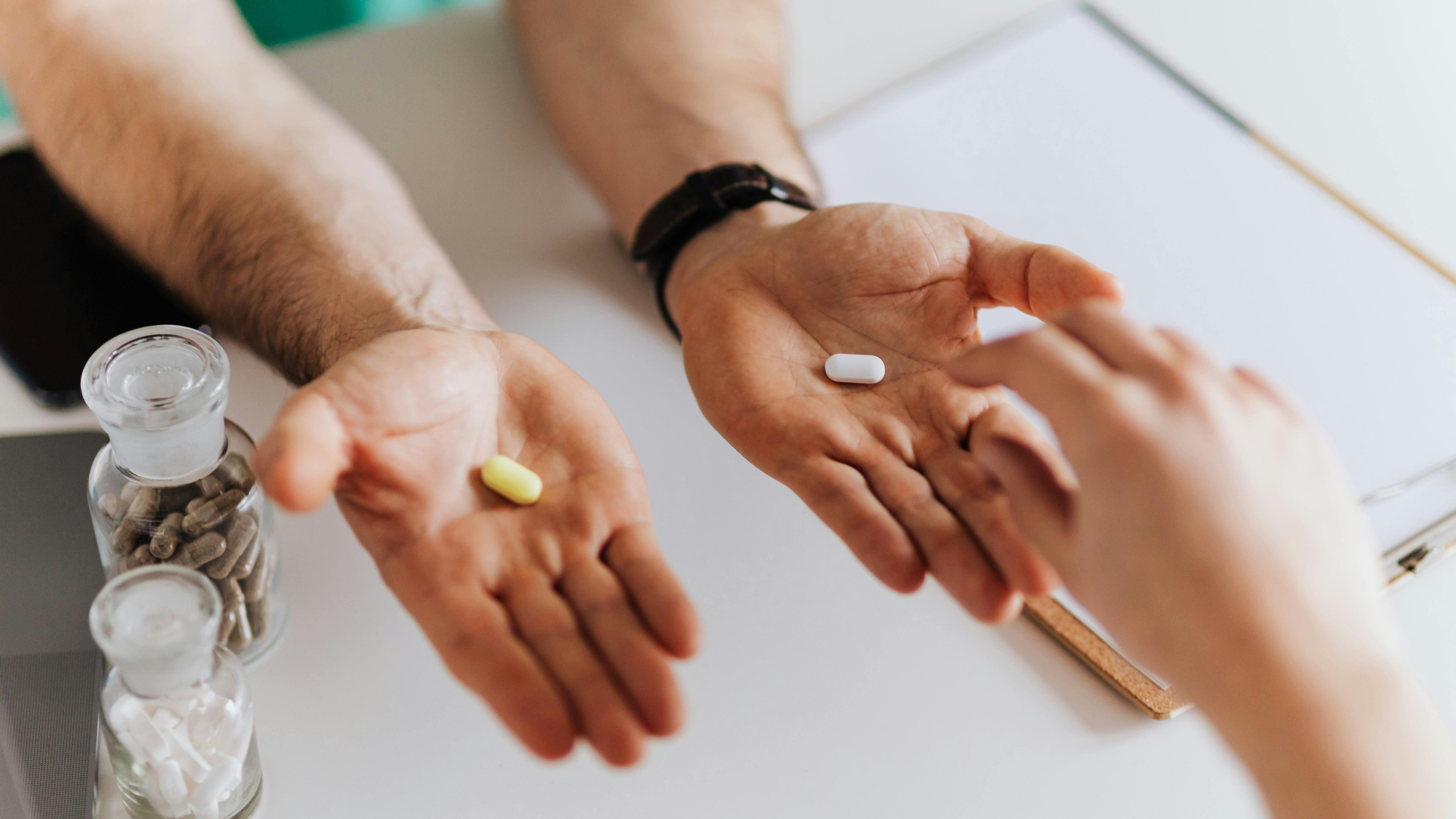 政策红利炸场！县乡医药下沉赛道，解锁万亿新蓝海