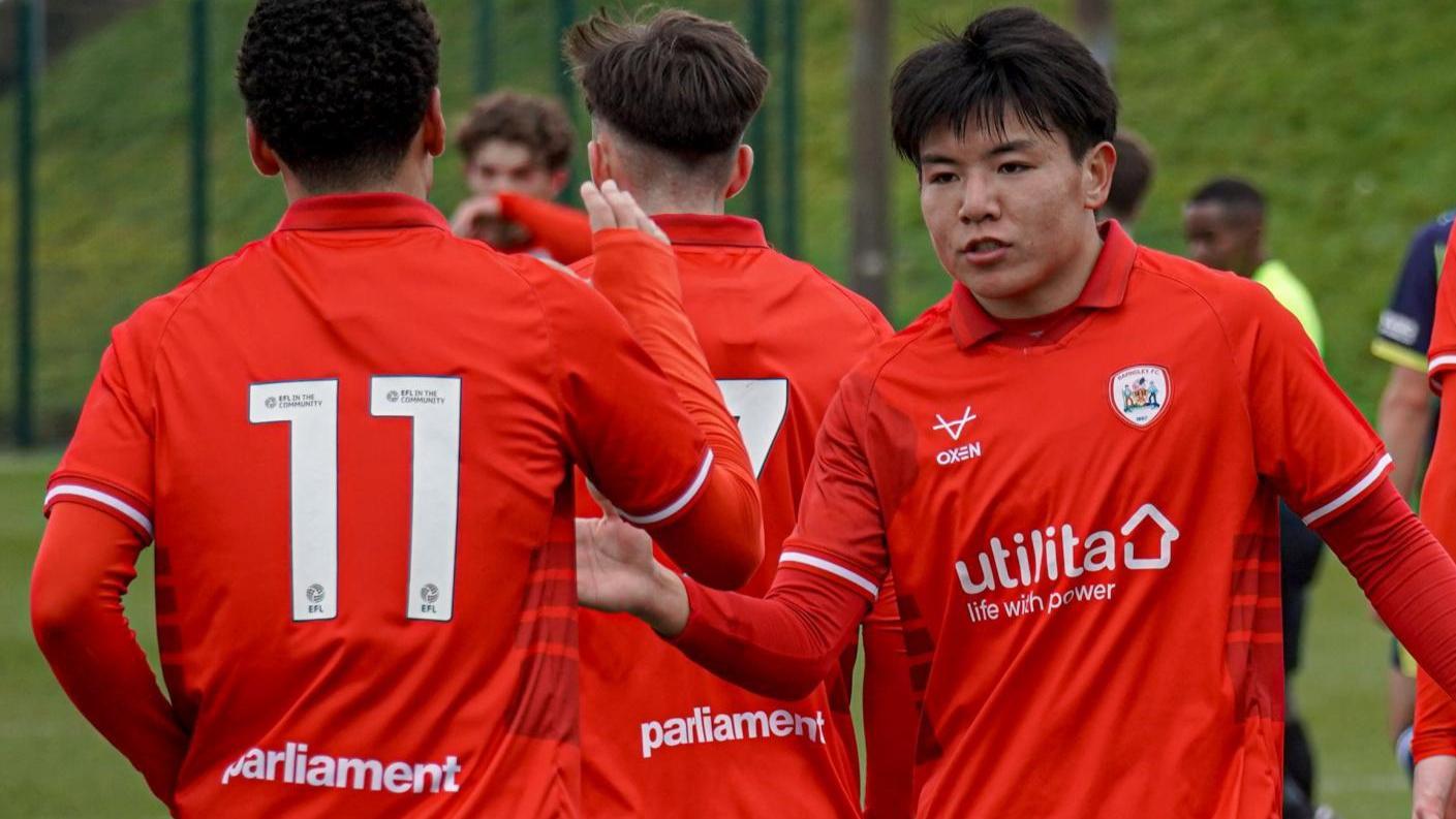 继续留洋！徐彬受伤，已回狼队，明年有望踢英冠