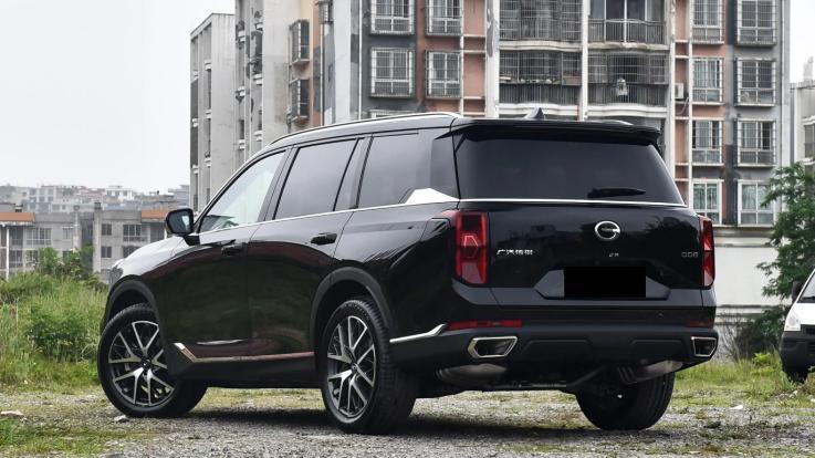 长轴距大空间，2.0T+8AT动力，15万左右落地传祺GS8值吗？