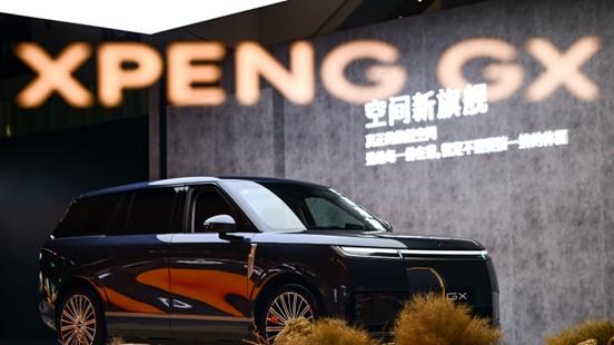 小鹏GX预售价39.98万起，增程、纯电双版本加持杀入高端大六座SUV赛道