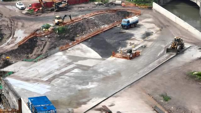 广州市槎神大道跨煤涌箱涵浇筑完成