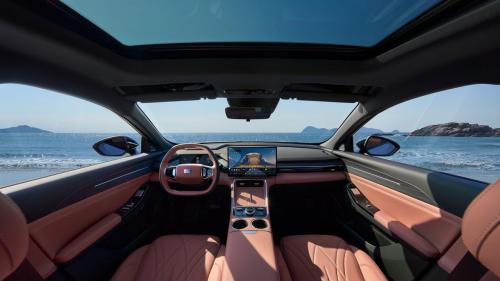 兼顾省钱与舒适，这才是都市青年理想用车