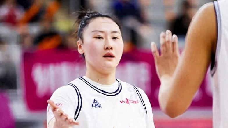 新疆“四老”青春焕发！苏鲁汉粤诸强皆斩马下，连胜延续几时？