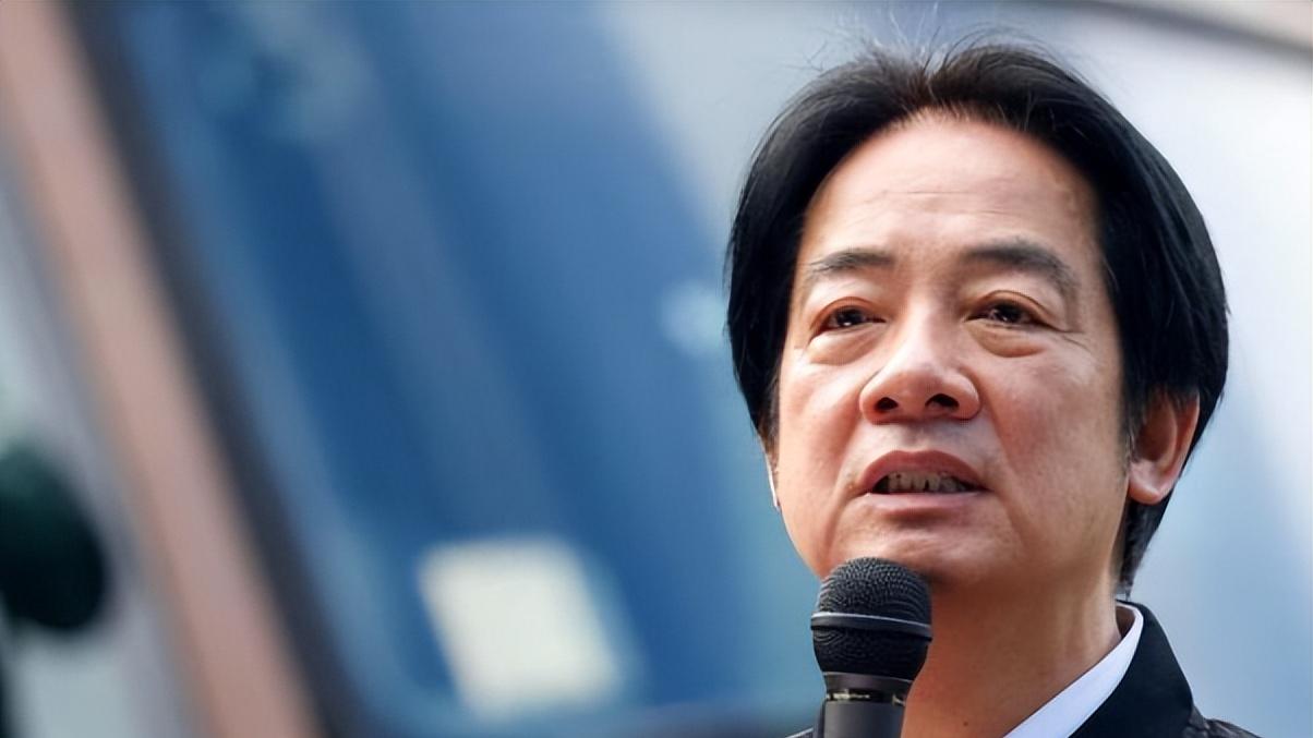 好好的中国人不当，陆配李贞秀放弃陆籍加入民众党，反遭绿营围攻