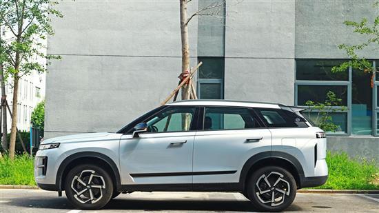 8万级性价比之选 到店实拍奇瑞瑞虎7 高能版