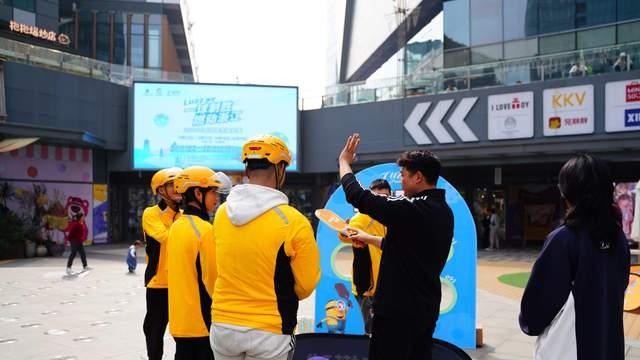 在商场逛街，顺便拿个冠军是种什么体验？