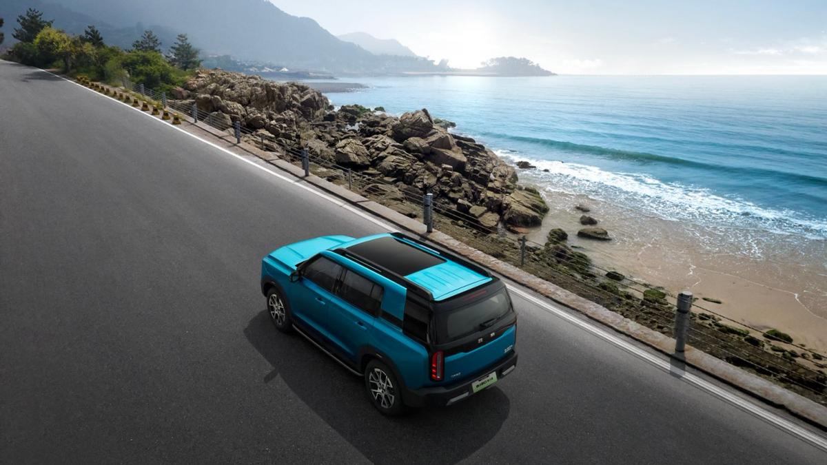 周末露营新选择：BJ30旅行家，大空间解锁自在出行新体验