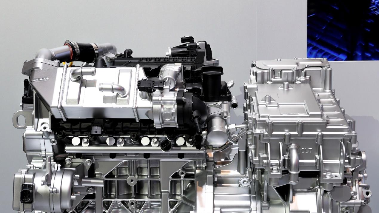 赛力斯参加“中国心”动力技术大会，斩获2025年度十佳新能源动力系统桂冠