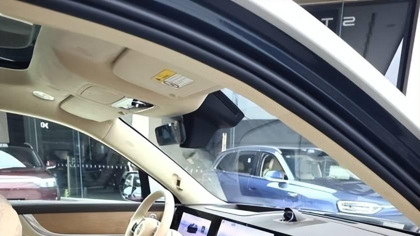 全家投票选车，皮球踢到了我这...