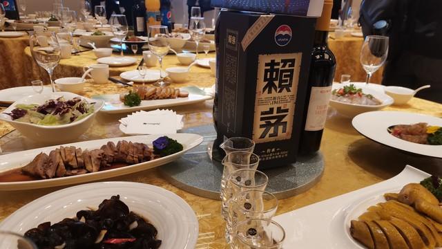 闷声发大财的“酒中暴富密码”！喝懂它的人早已逆袭