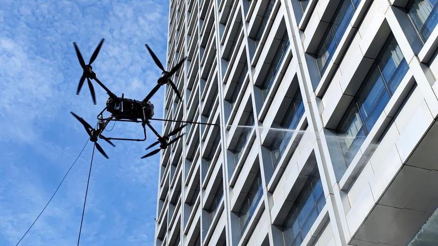 2026-2030无人机产业变局：系留赛道"五强争锋"，谁将问鼎万亿蓝海？