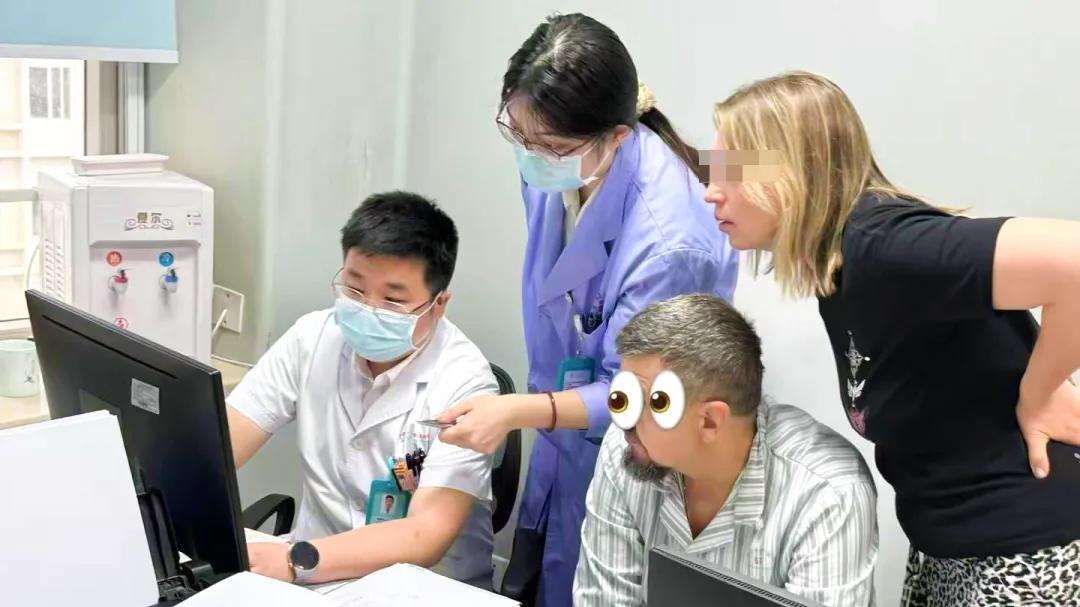 利用免签的便利！外国人突然扎堆来华就医