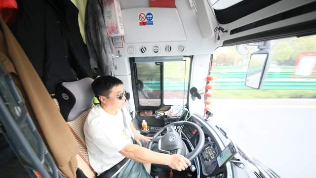 安徽芜湖：科普探索趣成长！绿洲托管中心开展常州恐龙园研学行