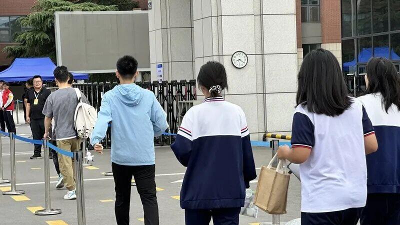 看似公平的“全国一张卷”，实则藏着最大的不公
