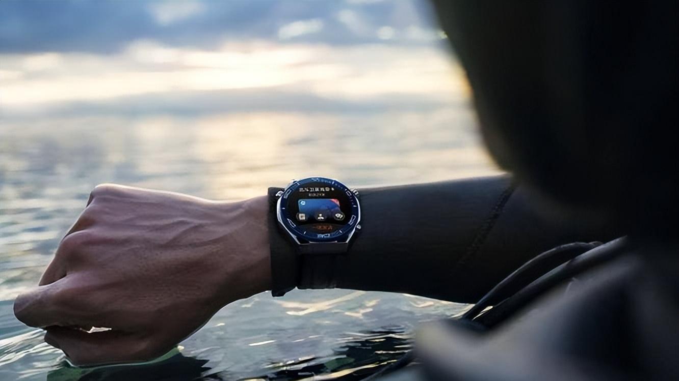 腕上的AI助理：一句话打开应用、查询信息，智能生活从此更便捷